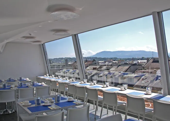 Hotel Jacuzzi Privatif Cristal Design